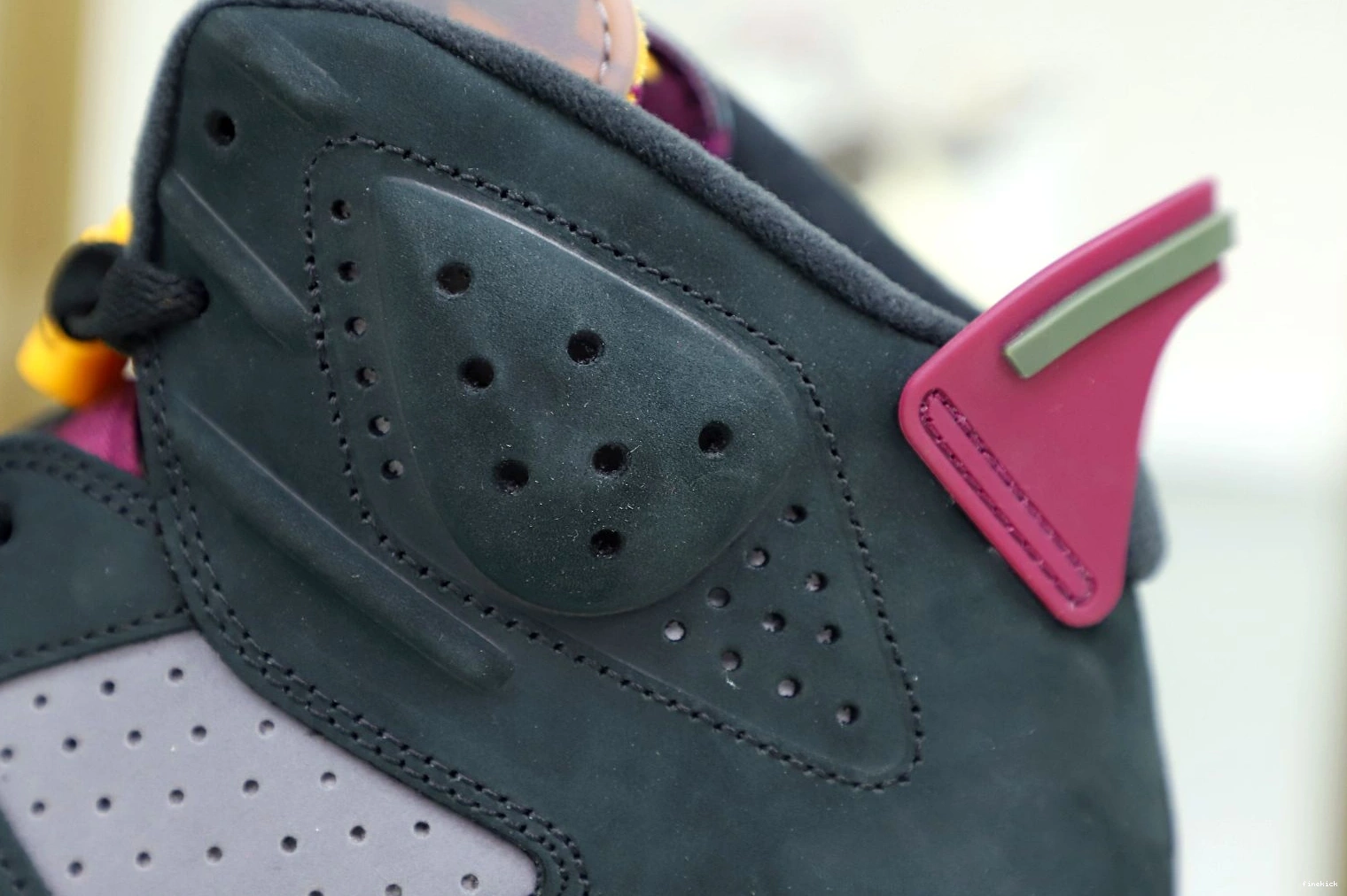 BORDEAUX AIR JORDAN RETRO 6 0118